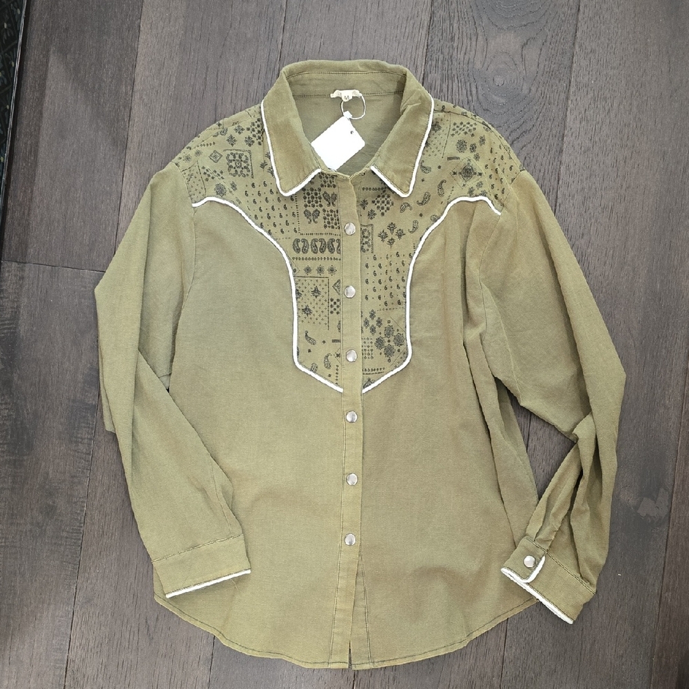 Boho Western Shirt with Embroidered Yoke and Paisley Detail